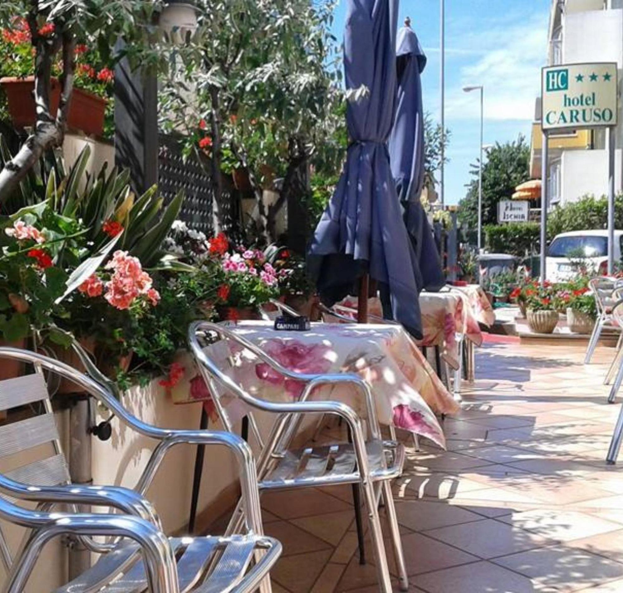 Hotel Caruso Римини Екстериор снимка